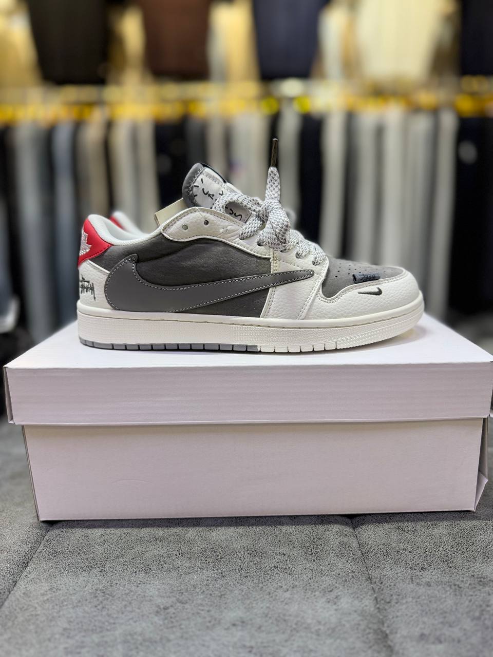 Nike Jordan 1 Low 5