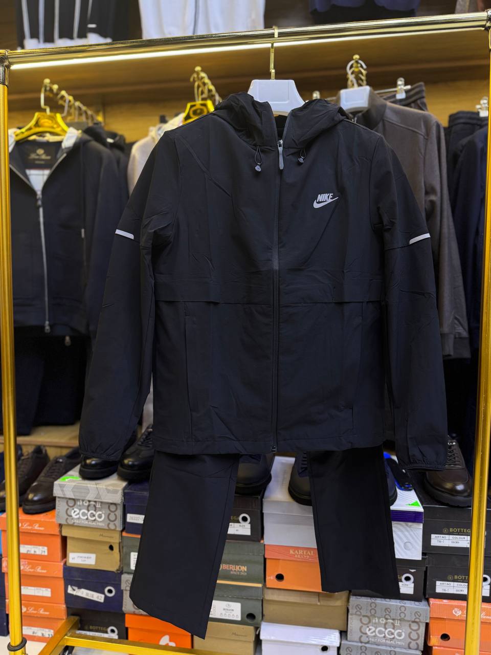 Nike Dvoyka 3